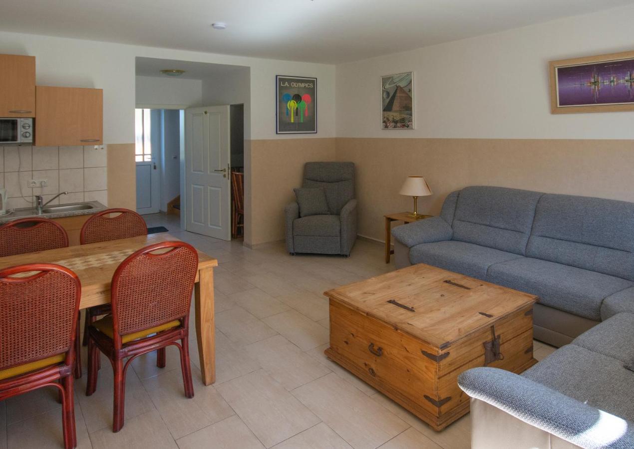 Himmelreich Ruegen Aparthotel Zirkow Bagian luar foto